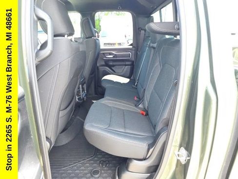 Used 2020 RAM 1500 Big Horn AWD/4WD image 38