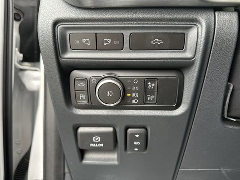 Used 2021 Ford F150 Lariat w/ Equipment Group 502A High image 29