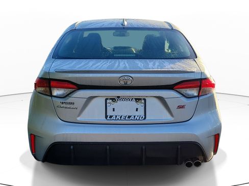 Certified 2025 Toyota Corolla SE FWD image 6