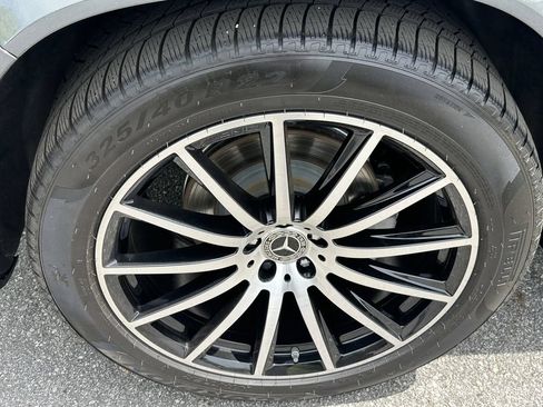 Certified 2025 Mercedes-Benz GLS 580 4MATIC image 20