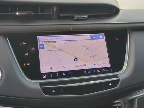 Used 2023 Cadillac XT5 Sportv w/ Platinum Package AWD/4WD image 17