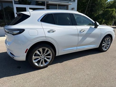 Certified 2023 Buick Envision Avenir AWD/4WD image 3