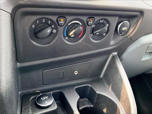 Used 2016 Ford Transit 250 138 RWD image 25