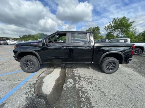 New 2026 Chevrolet Silverado 1500 ZR2 AWD/4WD image 4