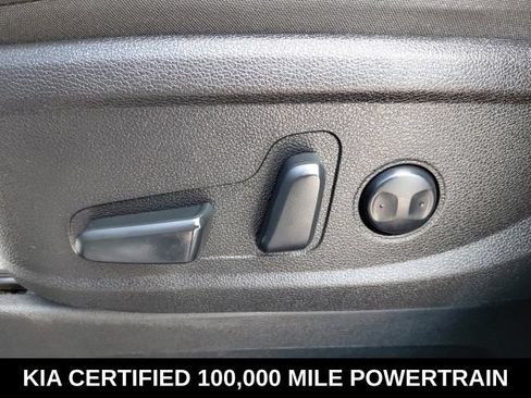 Certified 2024 Kia Telluride S w/ S Sunroof Package FWD image 22