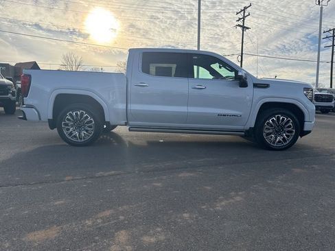 New 2026 GMC Sierra 1500 Denali Ultimate w/ LPO, Black Badging Package image 6