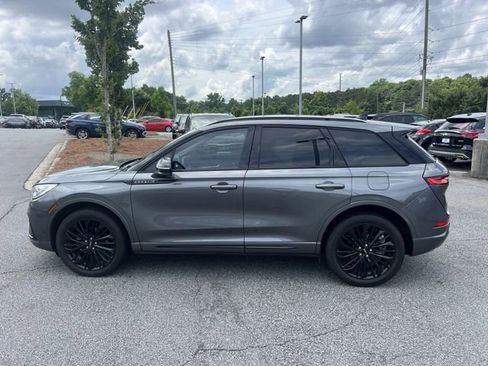 Used 2023 Lincoln Corsair Reserve w/ Equipment Group 201A FWD image 4