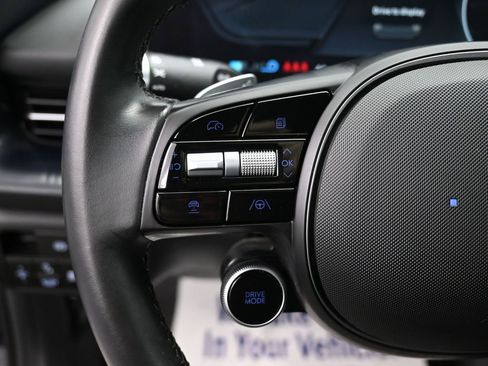 Used 2023 Hyundai Ioniq 6 SEL image 19