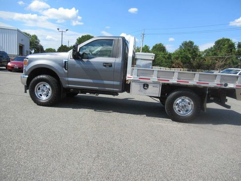Used 2022 Ford F350 XL w/ Power Equipment Group AWD/4WD image 8