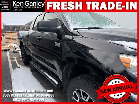 Used 2011 Toyota Tundra 4x4 Double Cab w/ TRD Off-Road Pkg image 12