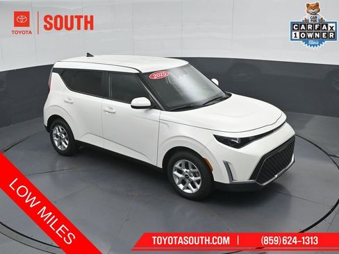 Used 2025 Kia Soul LX w/ LX Technology Package image 41