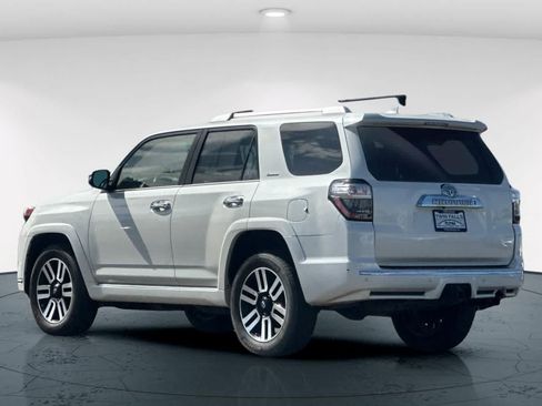 Used 2016 Toyota 4Runner Limited AWD/4WD image 8