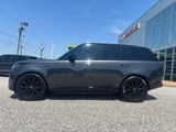 Used 2023 Land Rover Range Rover SE image 2
