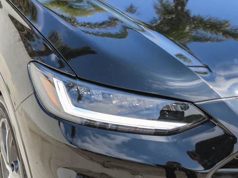 Used 2023 Honda HR-V EX-L image 4