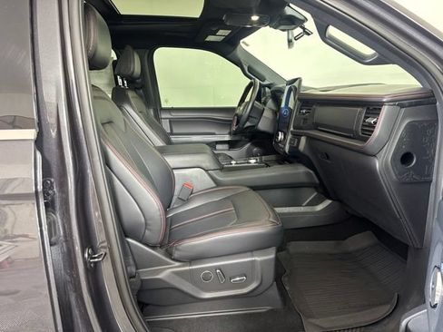 Used 2024 Ford Expedition Max Limited AWD/4WD image 4
