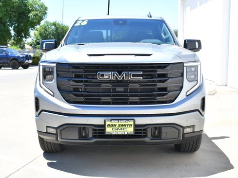 New 2026 GMC Sierra 1500 Elevation w/ Preferred Package AWD/4WD image 3