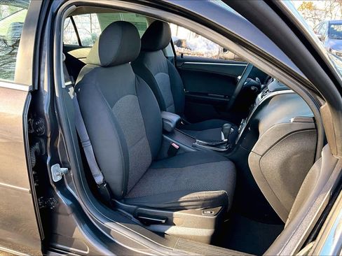 Used 2012 Chevrolet Malibu LT w/ Power Convenience Package image 8