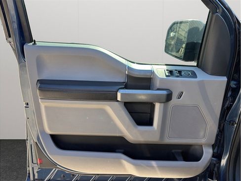 Used 2018 Ford F150 XLT w/ Equipment Group 301A Mid image 19