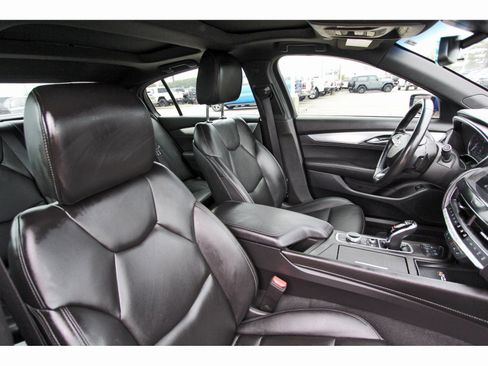 Used 2024 Cadillac CT5 Luxury w/ Sun And Sound Package image 30
