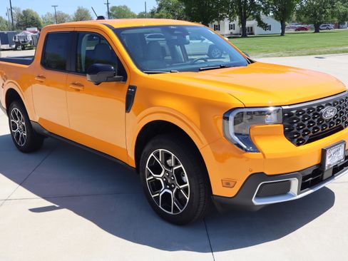 New 2026 Ford Maverick Lariat AWD/4WD image 3