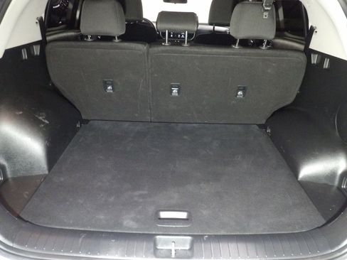 Used 2022 Kia Sportage LX AWD/4WD image 6