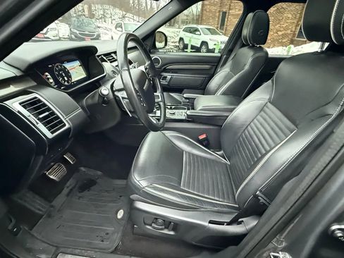 Used 2020 Land Rover Discovery HSE image 14