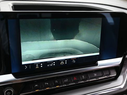 Used 2024 Chevrolet Silverado 1500 High Country image 29