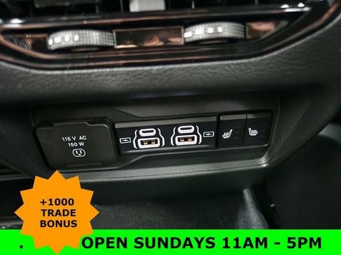 New 2025 Jeep Grand Cherokee Limited w/ Black Appearance Package image 30