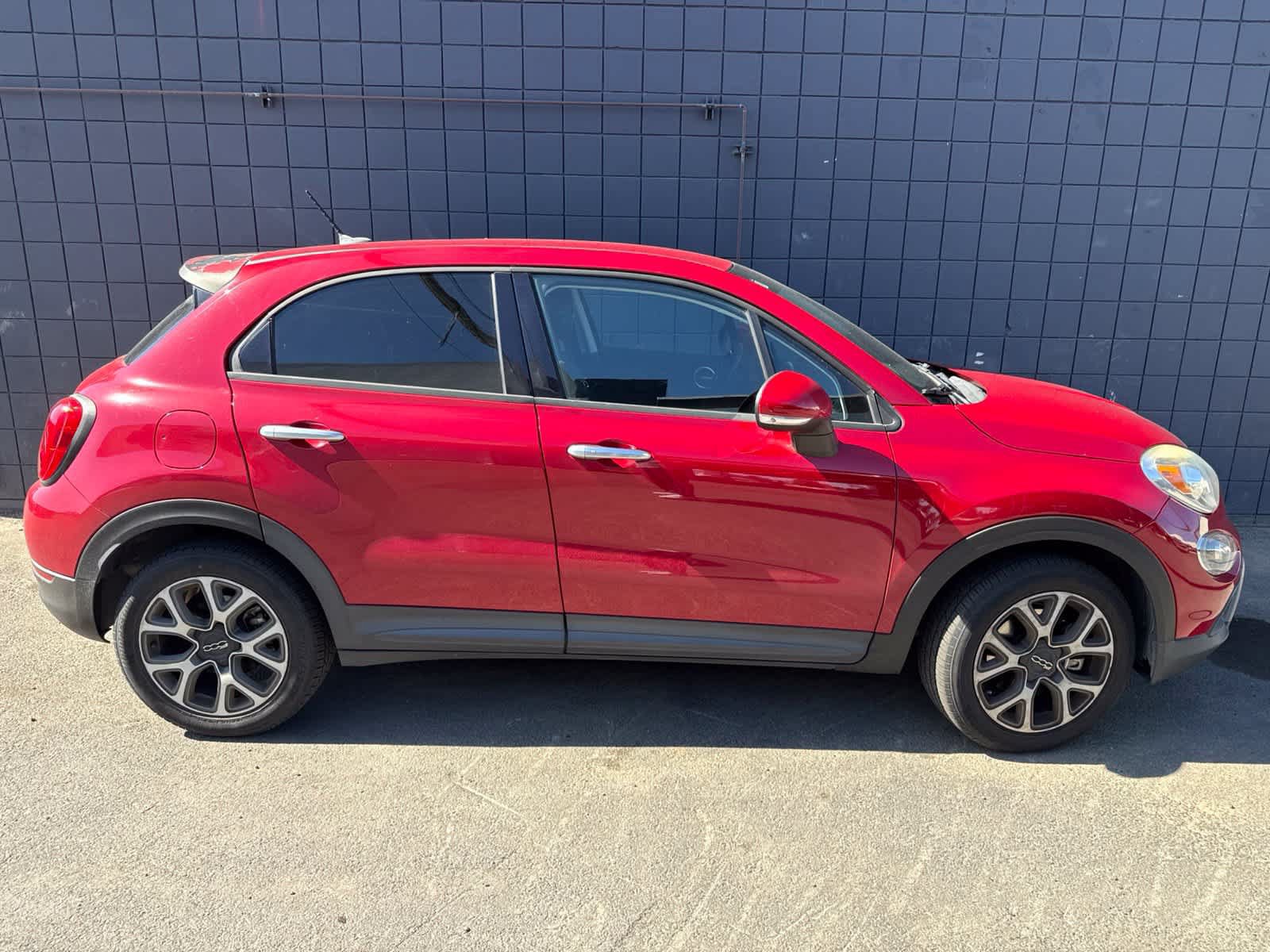 Used 2016 FIAT 500X Trekking FWD image 11