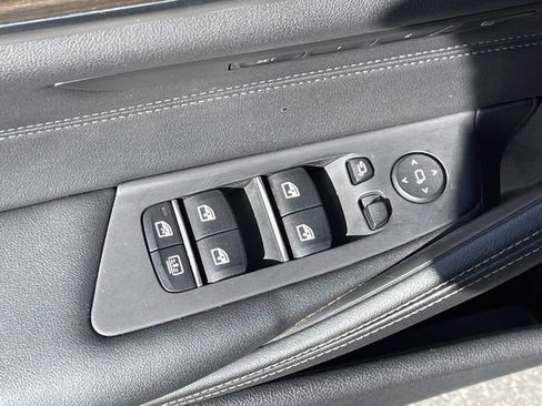 Used 2021 BMW 540i xDrive w/ Executive Package AWD/4WD image 19