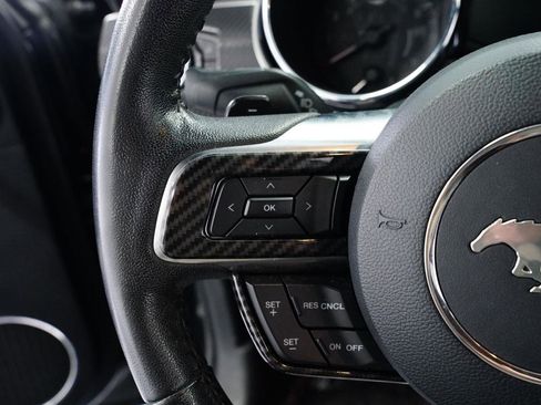 Used 2017 Ford Mustang Premium image 15