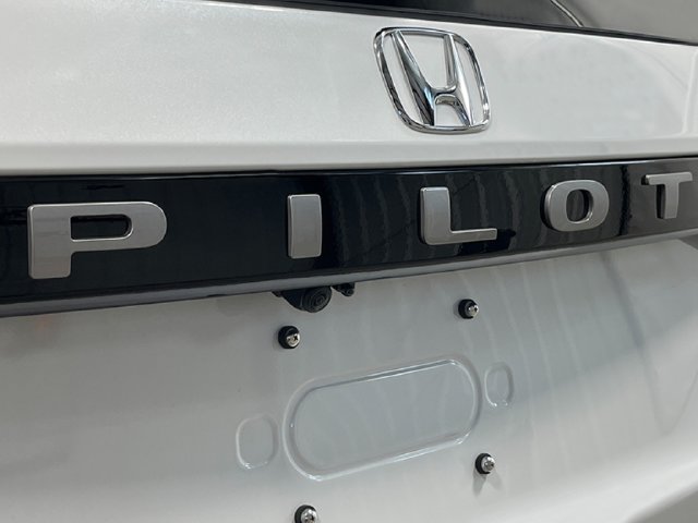 New 2026 Honda Pilot Elite image 10