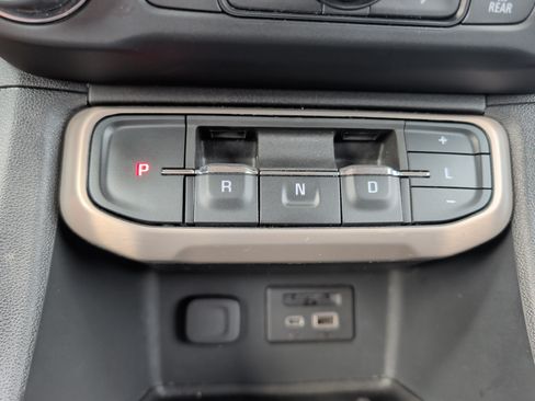 Used 2021 GMC Acadia Denali w/ LPO, Floor Liner Package AWD/4WD image 24