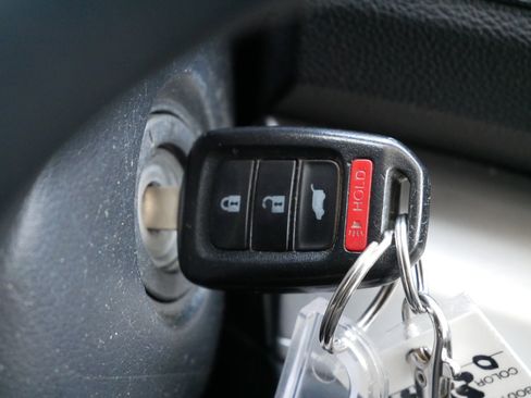 Used 2016 Honda CR-V SE image 29