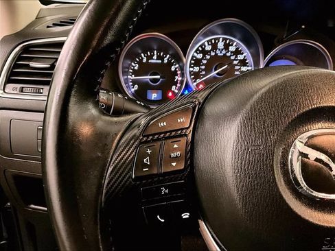 Used 2016 MAZDA CX-5 Touring w/ Bose/Moonroof Package FWD image 18