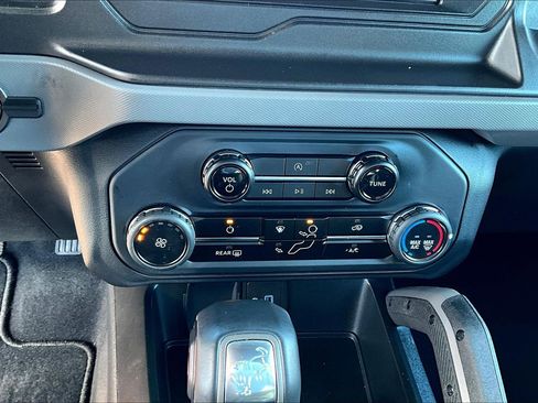 Used 2023 Ford Bronco Big Bend image 16