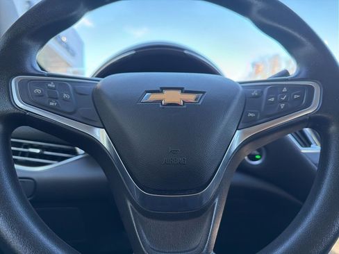 Used 2018 Chevrolet Malibu LT image 30