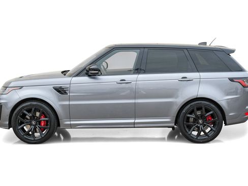 Used 2020 Land Rover Range Rover Sport SVR image 11