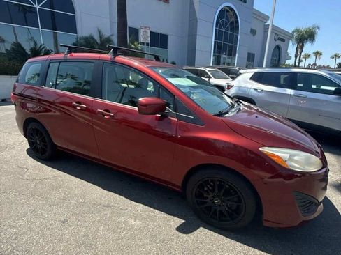 Used 2012 MAZDA MAZDA5 Sport FWD image 3