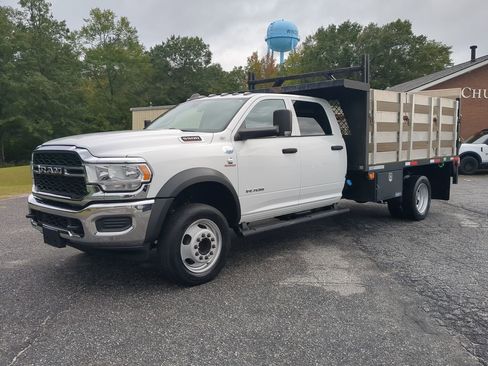 Used 2020 RAM 5500 Tradesman w/ Max Tow Package image 6