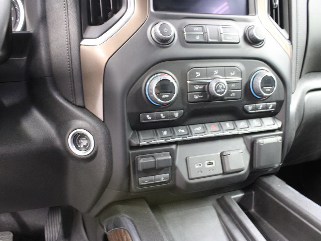 Used 2023 Chevrolet Silverado 3500 High Country w/ Technology Package AWD/4WD image 72