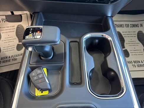 New 2025 GMC Sierra 1500 SLT w/ SLT Premium Package image 26