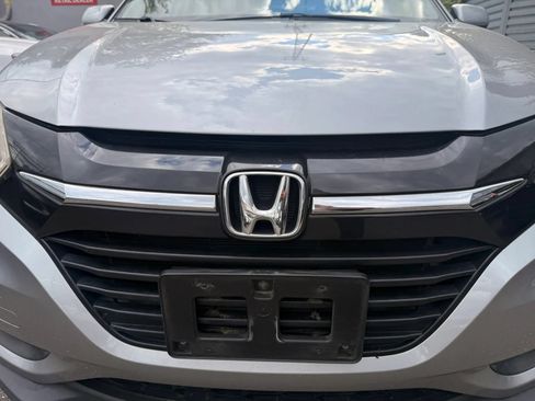 Used 2018 Honda HR-V LX image 22
