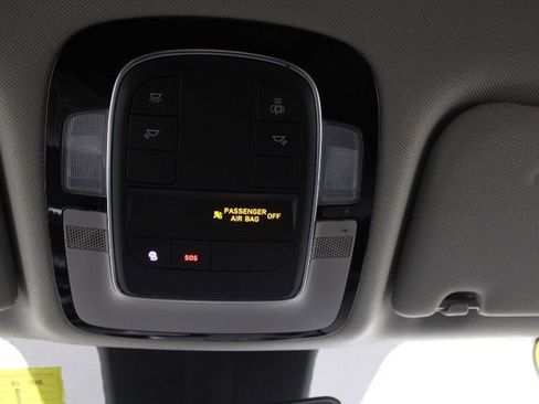 Used 2022 Hyundai Santa Fe SEL image 41