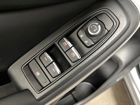 Used 2023 Subaru Forester Limited image 13