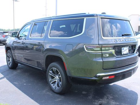 Used 2024 Jeep Grand Wagoneer L 4WD image 9