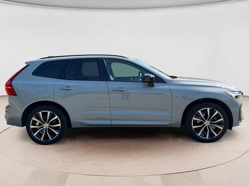 Used 2024 Volvo XC60 B5 Plus w/ Protection Package Premier AWD/4WD image 6