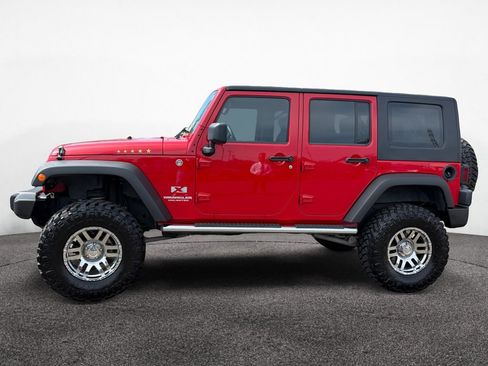 Used 2009 Jeep Wrangler Unlimited X w/ Trailer Tow Group AWD/4WD image 2