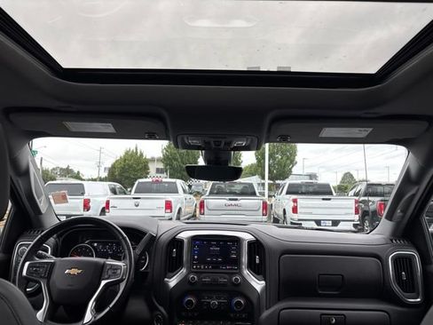 Used 2020 Chevrolet Silverado 1500 LTZ w/ LTZ Plus Package AWD/4WD image 37