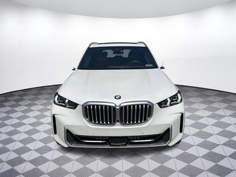 Certified 2024 BMW X5 xDrive40i w/ Premium Package AWD/4WD image 6